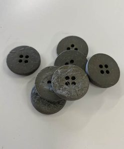 4-huls knap i kokos fv. mosgrøn, 20 mm