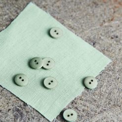 Curb Cotton Button fv. sage green - 11 mm