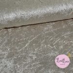 Velour i råhvid med små gulddutter