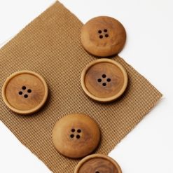 Blaze Corozo Button fv. camel - 28 mm