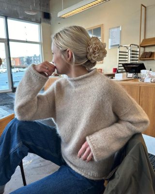 cloudsweaterpajumbo4_1500x1500