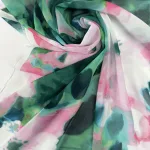 Chiffon med blomster