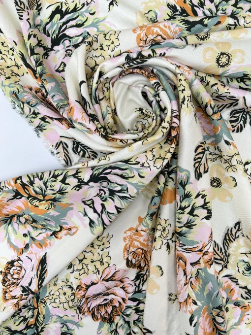 Twillvævet viskose med blomster