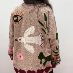 Håndlavet tweedjakke med broderi