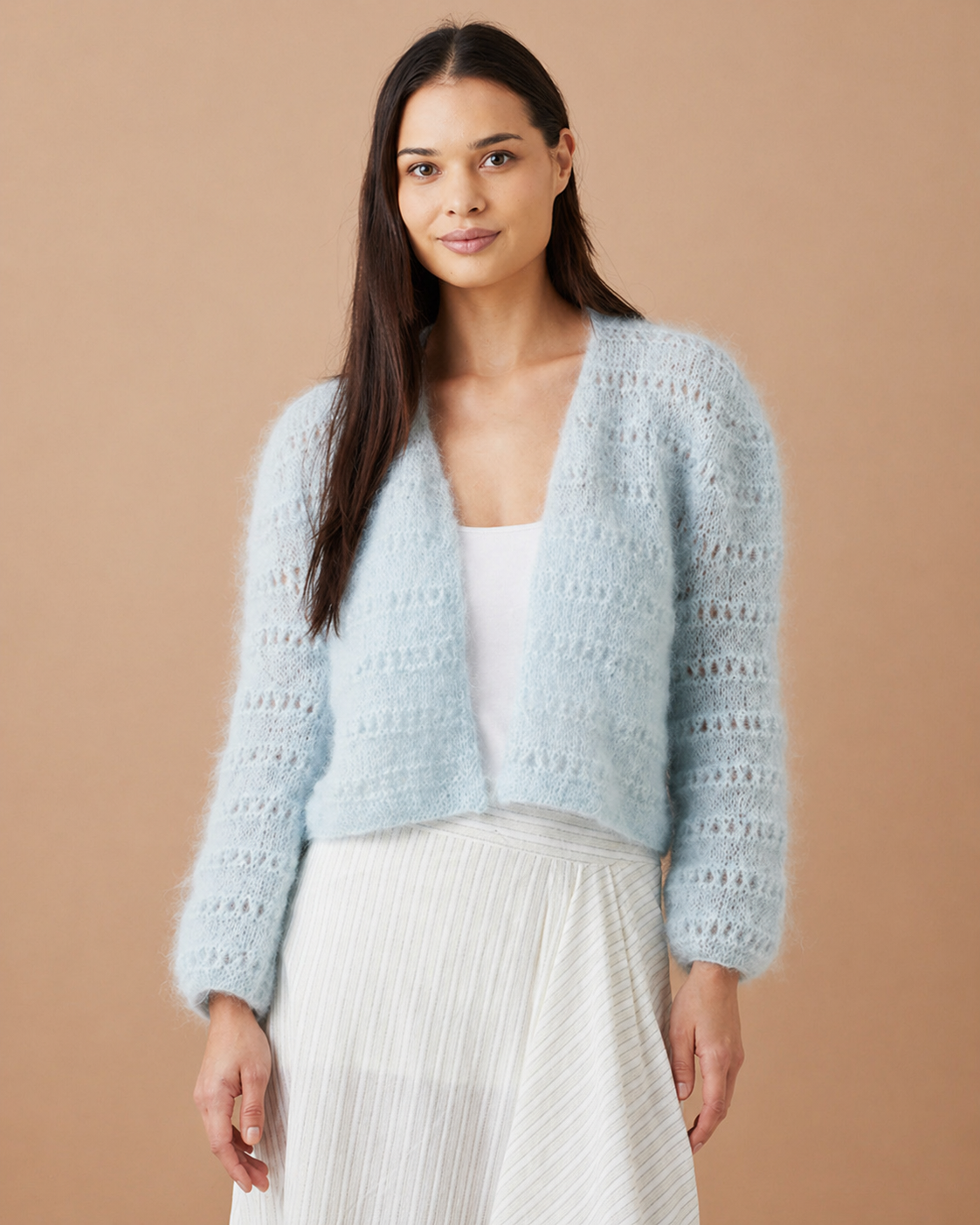 Kort Cardigan med hulpinde