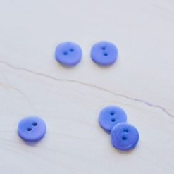 2-hole corozo button fv. sky haze - 11 mm