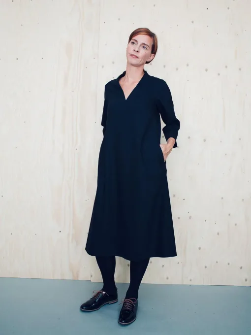 v-neck-dress-pattern-the-assembly-line-shop-3_1800x1800.jpg The Assembly Line | V-neck Dress XS-2XL