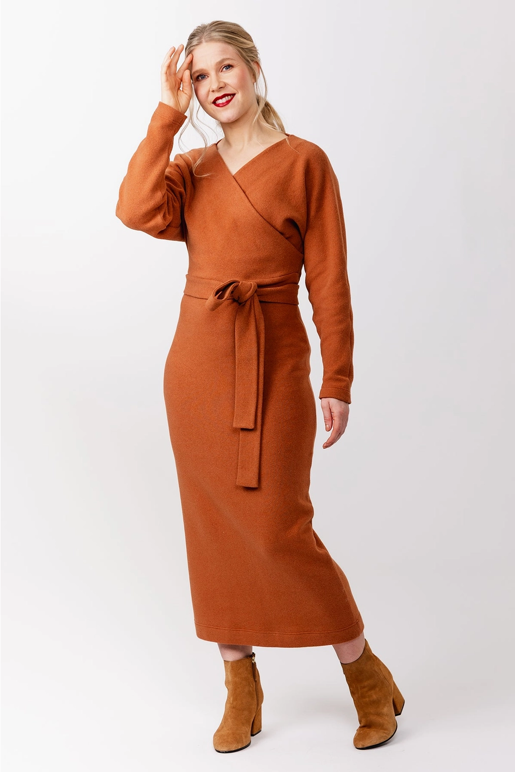 Named Clothing | Kajo batwing wrap sweater & kjole str. 32-56